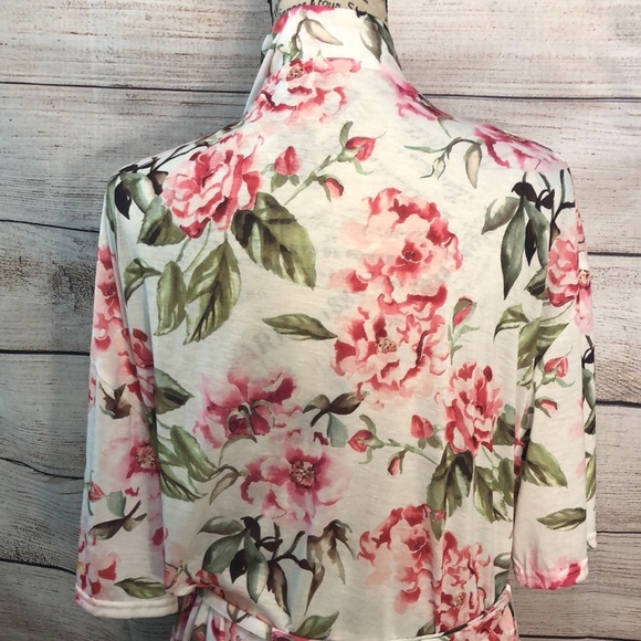 Show Me Your Mumu Brie Robe Garden of Blooms One Size Pink - Picture 6 of 9